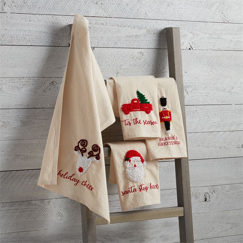 http://bellabea.com/cdn/shop/products/large-french-knot-holiday-tea-towel-christmas-mud-pie_1200x1200.jpg?v=1601678088
